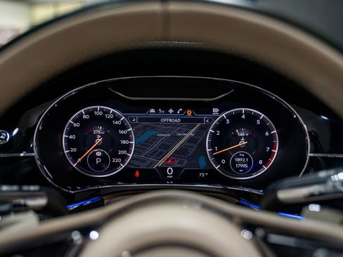 Used 2020 Bentley Continental GT V8 image 30