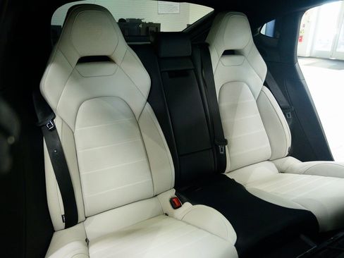 Used 2025 Porsche Panamera 4 image 15