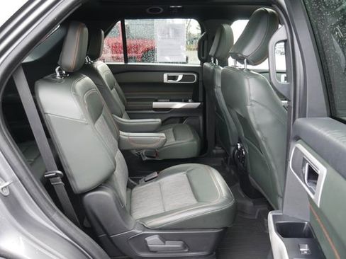 Used 2022 Ford Explorer Timberline image 14