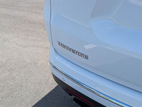 Certified 2023 Chevrolet Traverse Premier image 12