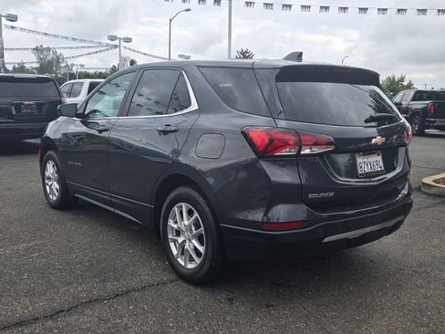 Used 2022 Chevrolet Equinox LT FWD image 6