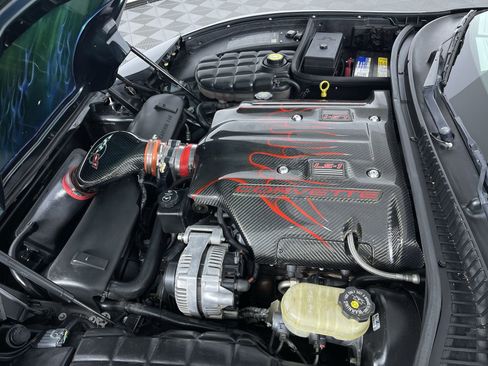 Used 2000 Chevrolet Corvette Base image 24