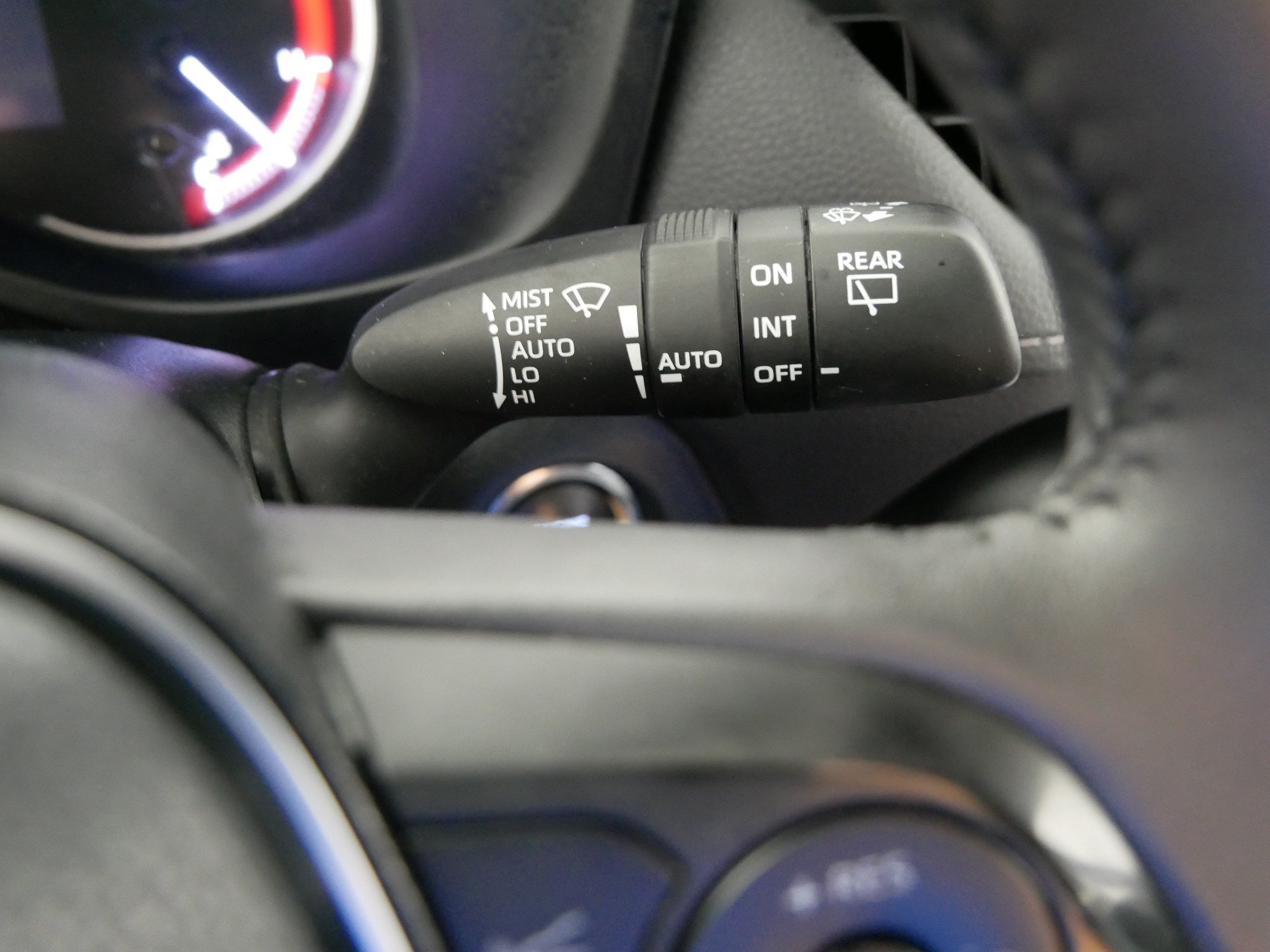 Used 2024 Toyota RAV4 XLE Premium w/ Weather Package AWD/4WD image 32