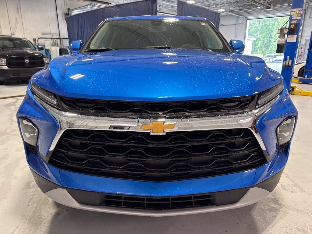 New 2026 Chevrolet Blazer LT w/ Convenience Package FWD image 46