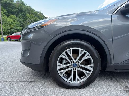 Used 2021 Ford Escape SEL w/ Technology Package AWD/4WD image 30