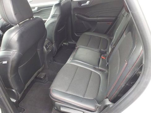 Certified 2025 Ford Escape ST-Line w/ Tech Pack #1 AWD/4WD image 13