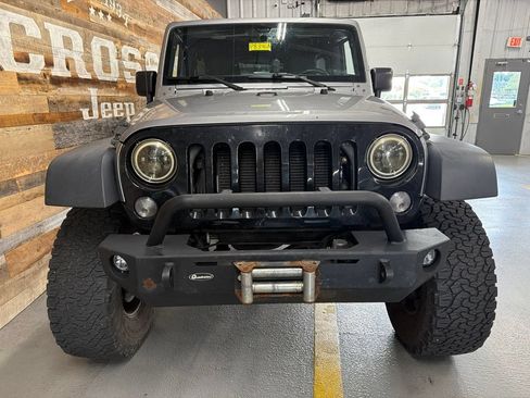 Used 2016 Jeep Wrangler Unlimited Sport AWD/4WD image 4