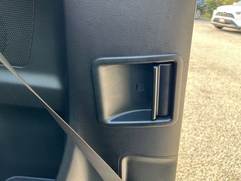 Used 2018 Toyota Tacoma SR5 image 20