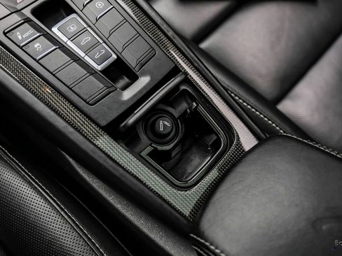 Used 2017 Porsche 911 Turbo S image 63