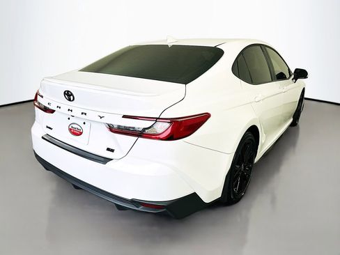 Certified 2025 Toyota Camry SE w/ Convenience Package FWD image 5
