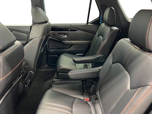 New 2025 Honda Pilot TrailSport image 29
