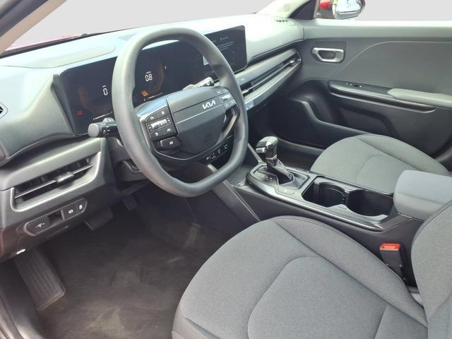 Used 2025 Kia K4 FWD image 15