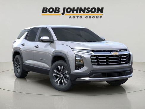 New 2026 Chevrolet Equinox LT w/ Safety and Technology Package AWD/4WD image 8