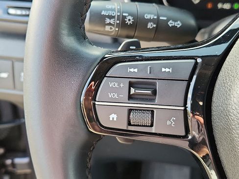 Certified 2025 Honda Pilot EX-L image 22