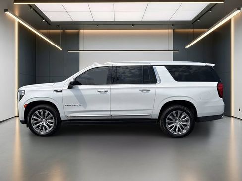 Certified 2021 GMC Yukon XL Denali w/ Denali Premium Package RWD image 2
