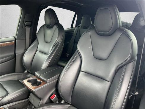 Used 2020 Tesla Model X Long Range image 13