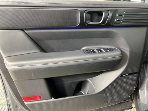 New 2026 Hyundai Santa Fe Calligraphy AWD/4WD image 10
