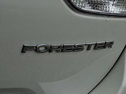Used 2023 Subaru Forester Premium AWD/4WD image 34
