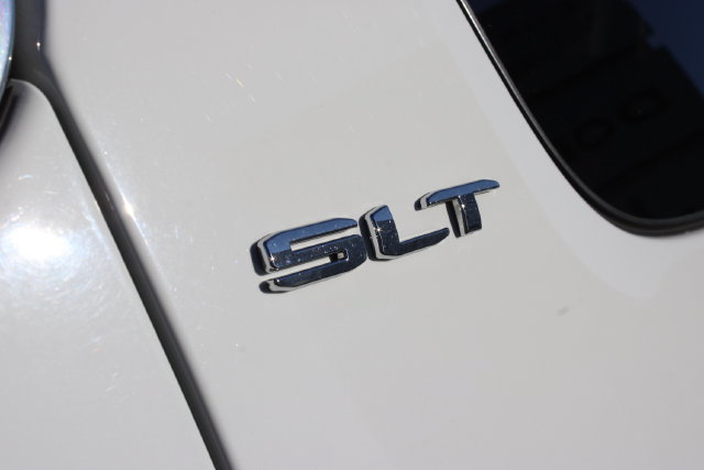 Used 2021 GMC Acadia SLT w/ Premium Package AWD/4WD image 30