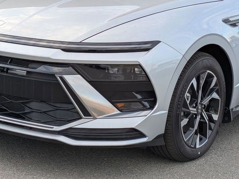 New 2025 Hyundai Sonata SEL image 11