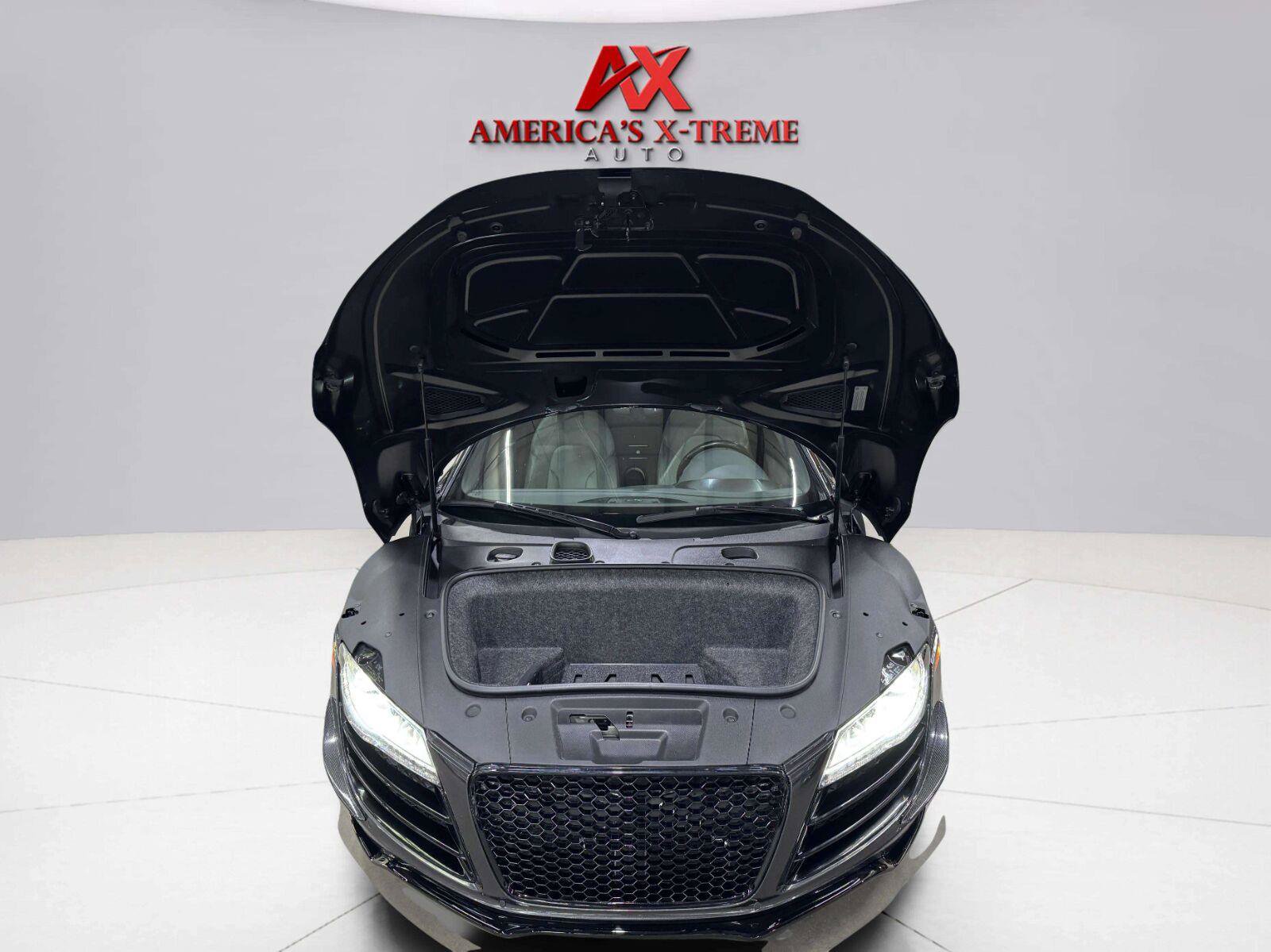 Used 2011 Audi R8 V10 AWD/4WD image 35