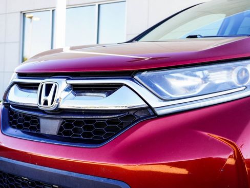 Used 2018 Honda CR-V EX-L image 2