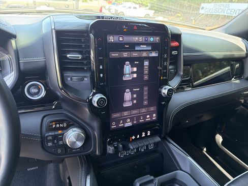 Used 2025 RAM 1500 Limited AWD/4WD image 35