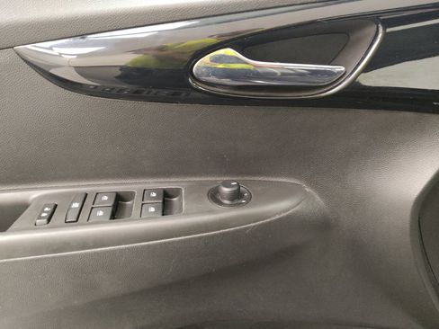 Used 2021 Chevrolet Spark LT w/ Driver Confidence Package FWD image 27