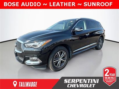 Used 2019 INFINITI QX60 Luxe w/ Essential Package