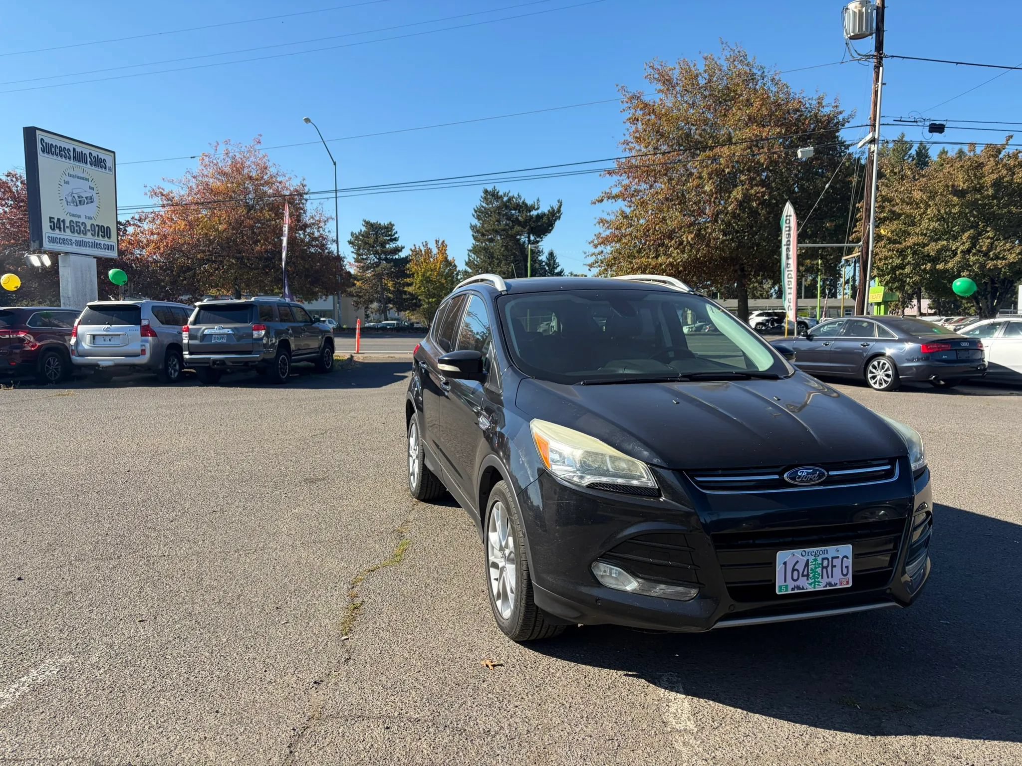 Used 2016 Ford Escape Titanium w/ Equipment Group 301A AWD/4WD image 1