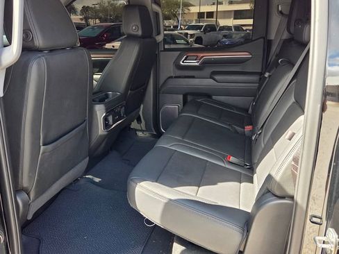 Used 2023 GMC Sierra 1500 Denali image 5