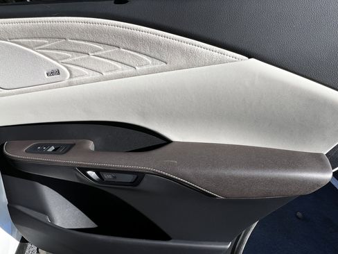 Used 2023 Lexus RX 350 FWD w/ Cold Area Package image 37