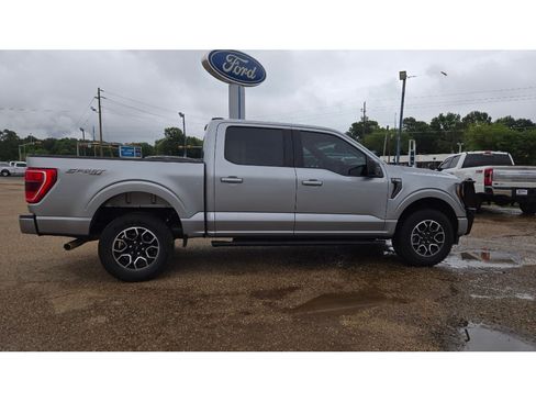 Used 2023 Ford F150 XLT w/ Equipment Group 301A Mid AWD/4WD image 5