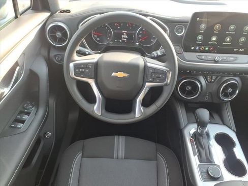 New 2026 Chevrolet Blazer LT w/ Convenience Package FWD image 24