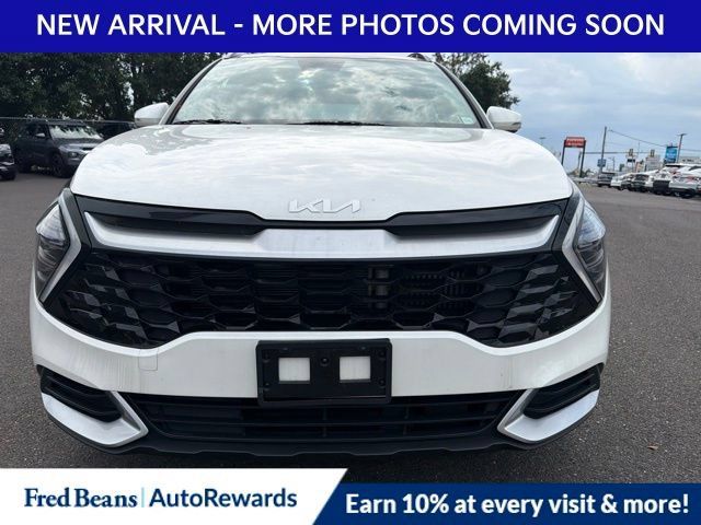 Used 2024 Kia Sportage EX w/ EX Premium Package AWD/4WD image 2