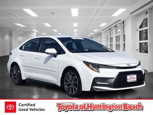 Certified 2020 Toyota Corolla SE FWD image 1