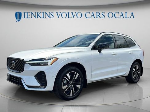 New 2026 Volvo XC60 B5 Plus AWD/4WD image 7