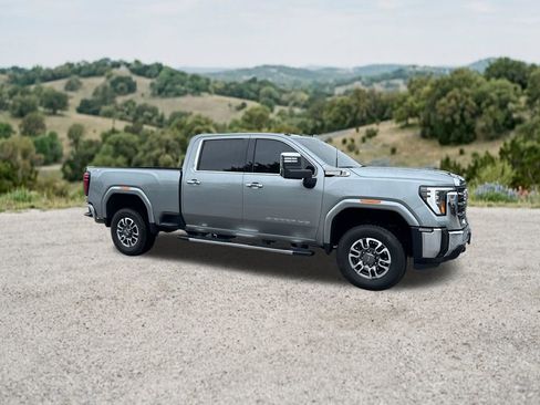 Used 2025 GMC Sierra 2500 SLT w/ Texas SLT Premium Package AWD/4WD image 13