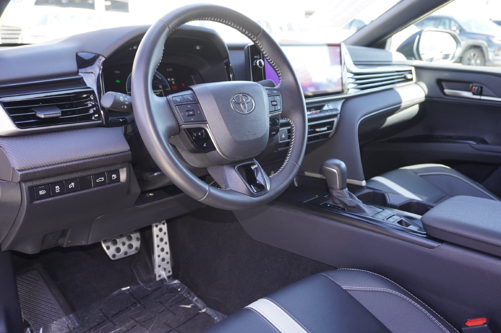 Certified 2026 Toyota Camry SE w/ Multimedia Upgrade Package FWD image 11