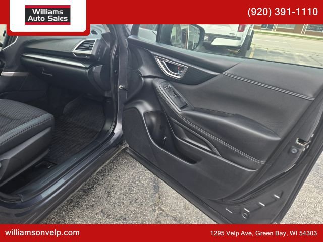 Used 2022 Subaru Forester Premium AWD/4WD image 15