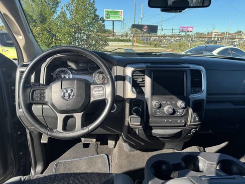 Used 2018 RAM 1500 Big Horn image 17