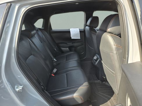Used 2025 Honda HR-V Sport image 16