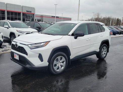 Certified 2023 Toyota RAV4 LE image 3