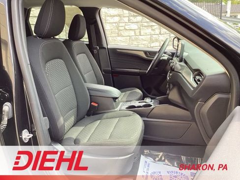 Used 2023 Ford Escape Active w/ Cold Weather Package FWD image 11