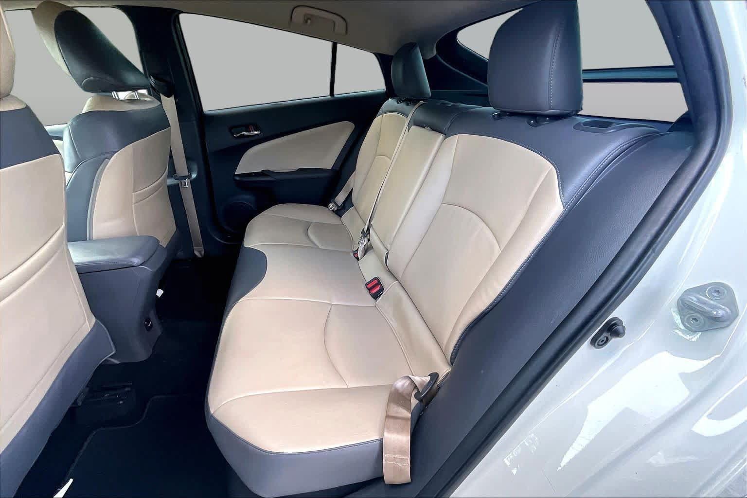 Used 2016 Toyota Prius Two FWD image 20