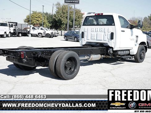 New 2023 Ford F150 LT image 7