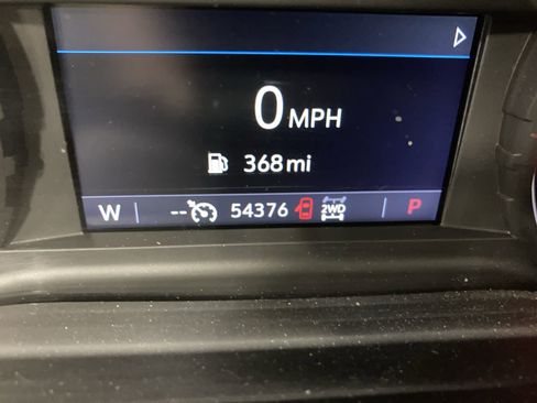 Used 2022 Chevrolet Silverado 2500 LTZ w/ LTZ Plus Package image 14