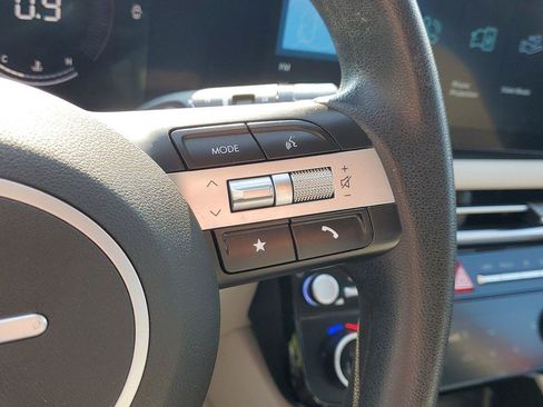 Used 2025 Hyundai Tucson SEL FWD image 15