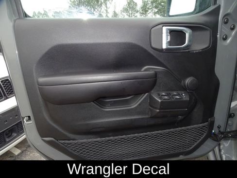 Used 2021 Jeep Wrangler Unlimited Sport image 13