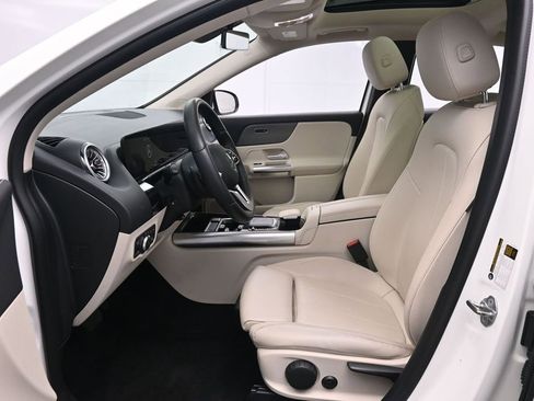 Used 2022 Mercedes-Benz GLA 250 4MATIC w/ Premium Package Lite image 15